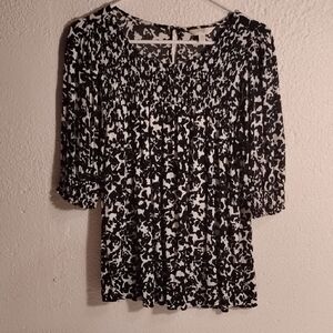 Terra & Sky Black and White Patterned Blouse